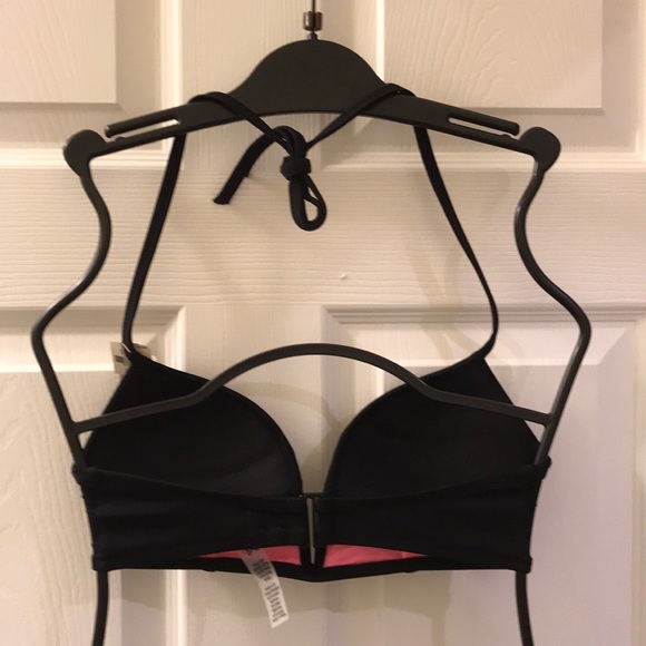 Top only 💖VS PINK Bikini Push-up Halter - Picture 4 of 4
